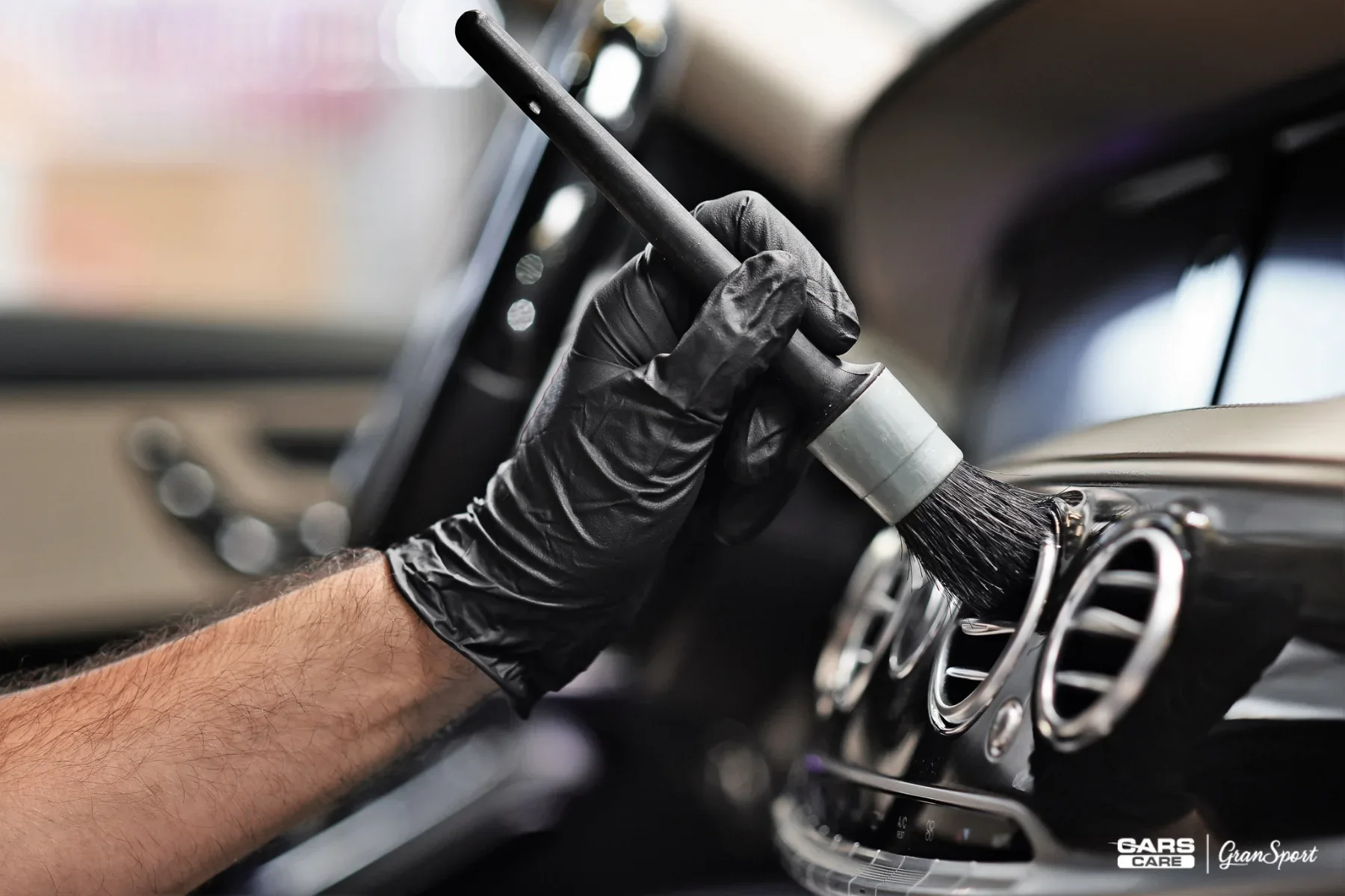 Krzysztof Stankiewicz – Auto Detaling